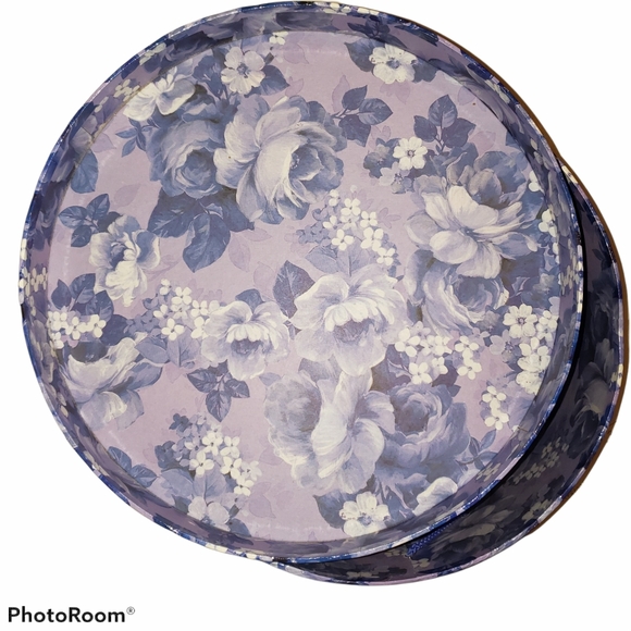 Vintage decorative storage/hat - Picture 6 of 6